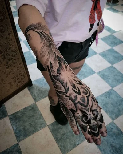 Swati Dot tattoo 036