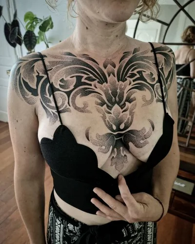 Swati Dot tattoo 044