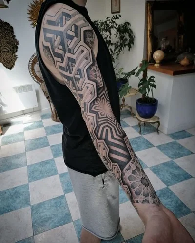 Swati Dot tattoo 045