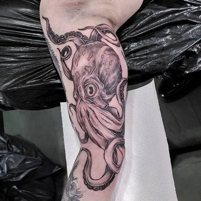Axel Schuster tattoo 030