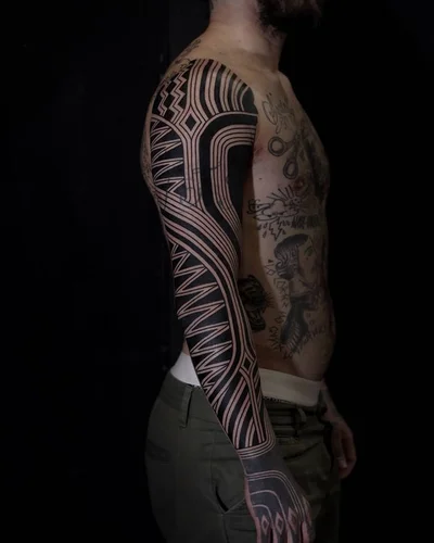SWIM LOW tattoo 023