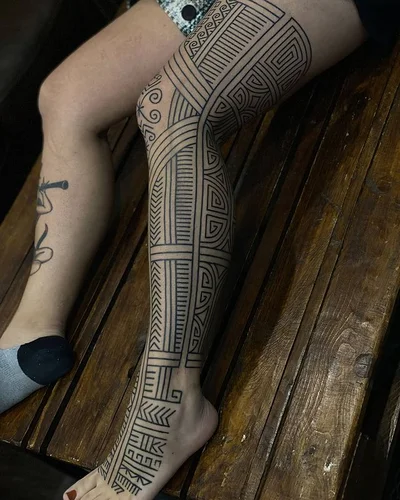 SWIM LOW tattoo 035