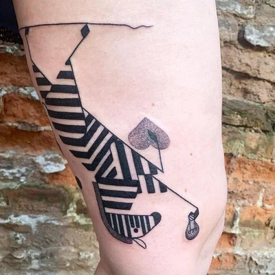 Sydney Ledbetter tattoo 013