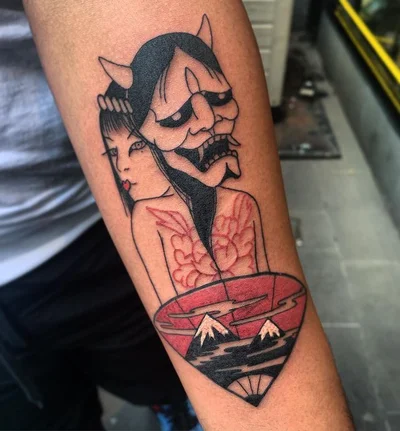 Szabla tattoo 050