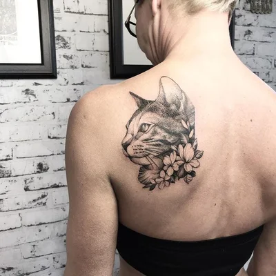 Szogun Ciernistych Krzewów tattoo 011