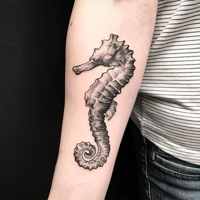 Szogun Ciernistych Krzewów tattoo 040