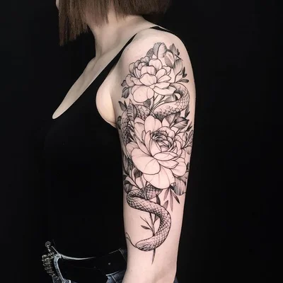 Szogun Ciernistych Krzewów tattoo 048