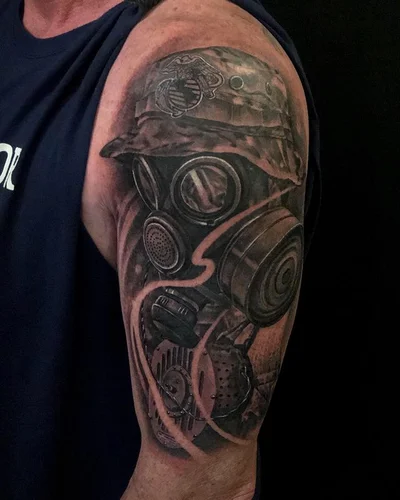 Trevor Burtz tattoo 032