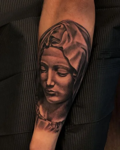 Trevor Burtz tattoo 034