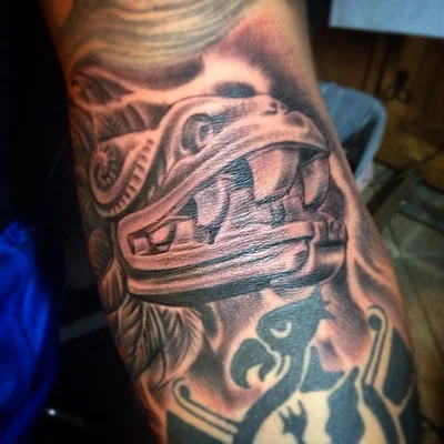 Alex Moreno tattoo 012