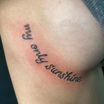 Miki Lindstrom tattoo 029