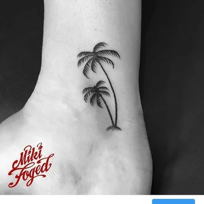 Miki Lindstrom tattoo 035