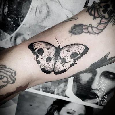 Tai Aces tattoo 039