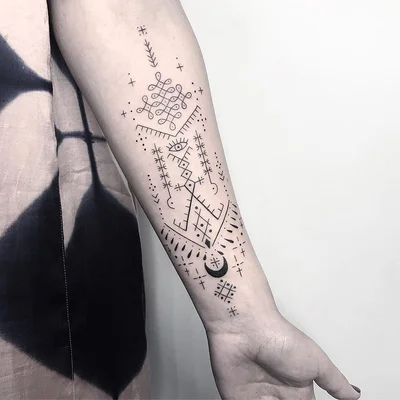 Tai Iglesias tattoo 007