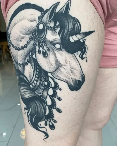 Taija Gauthier tattoo 027