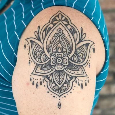 Taija Gauthier tattoo 039