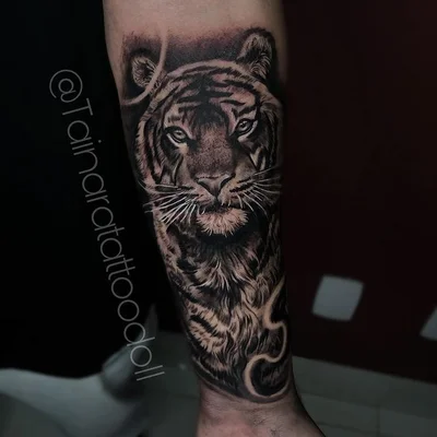 Tainara Tattoo Doll tattoo 009