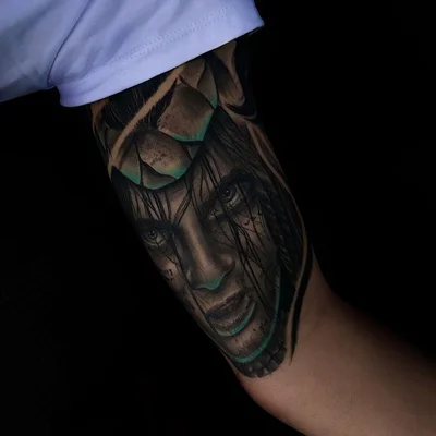 Tainara Tattoo Doll tattoo 014