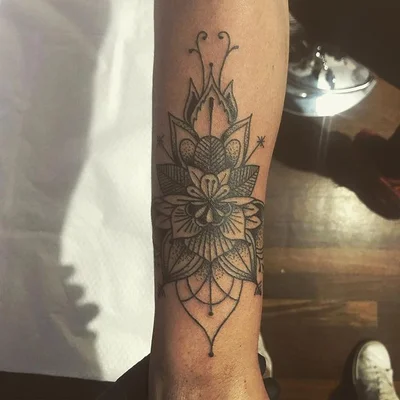 Takis Oltion tattoo 018