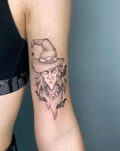 Natalie Tremasova tattoo 032
