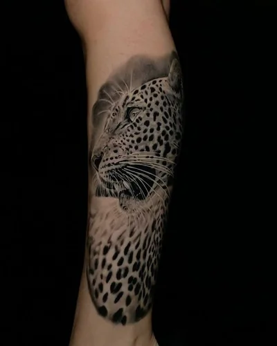 Talgat Isabekov tattoo 037