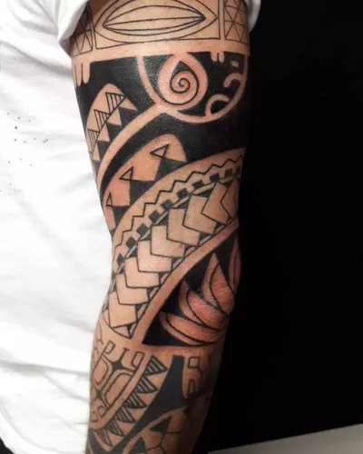 Luca Talia Accardi tattoo 035