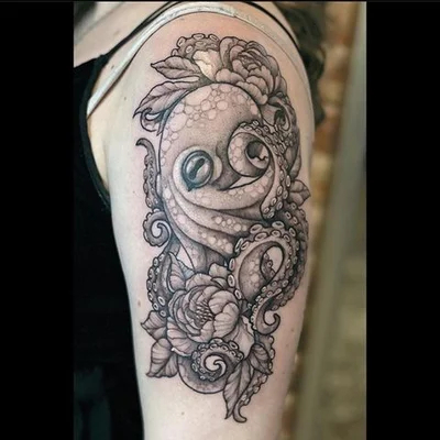 Tyler Pennington tattoo 022