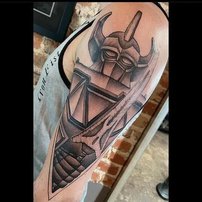 Tyler Pennington tattoo 028