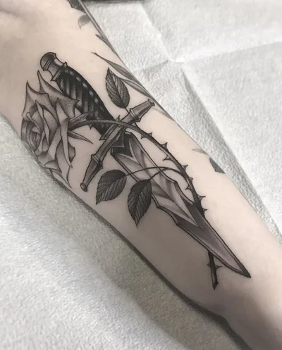 Tyler Pennington tattoo 033