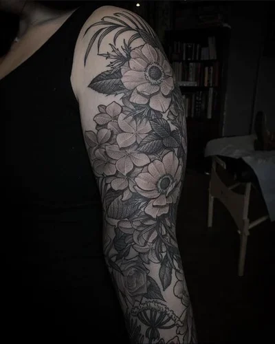 Tyler Pennington tattoo 046