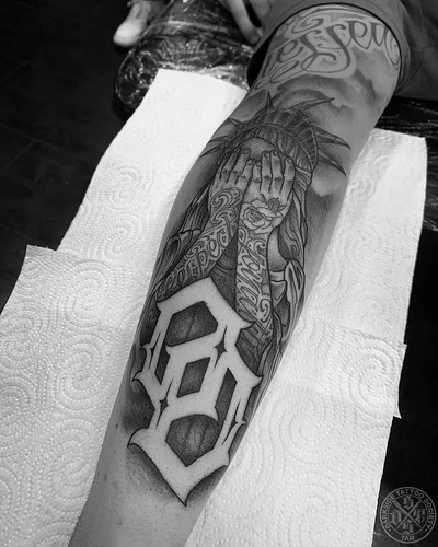 Tam Darkside tattoo 026