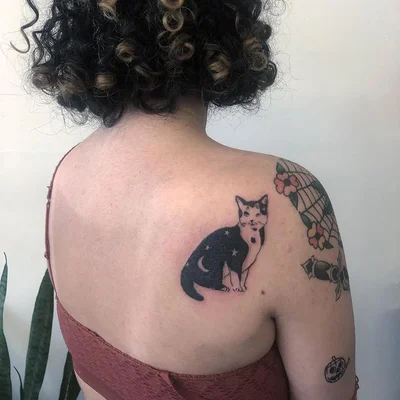 Tamar Bar tattoo 016