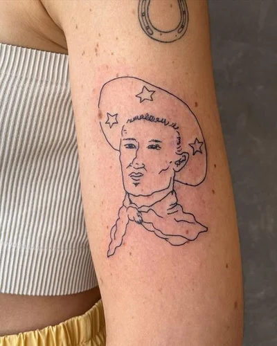 Tamar Bar tattoo 024