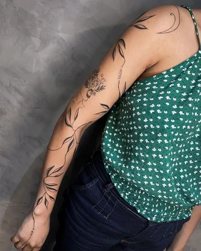 Tamara Falcomer tattoo 012