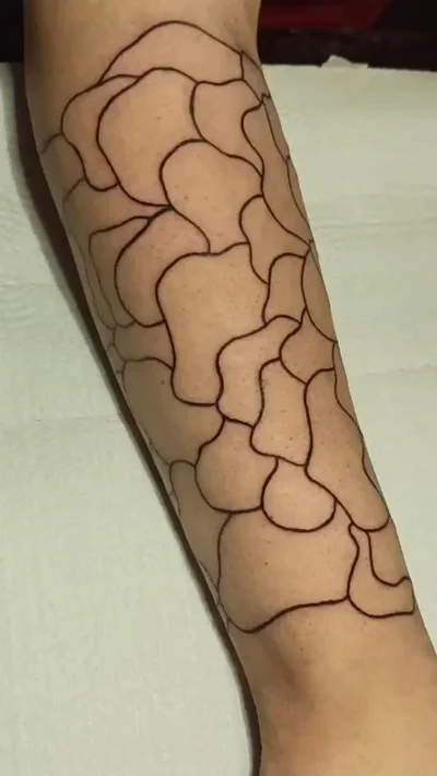 Tamara Falcomer tattoo 042