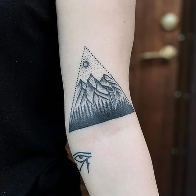 Tamara Varga Laurén tattoo 050