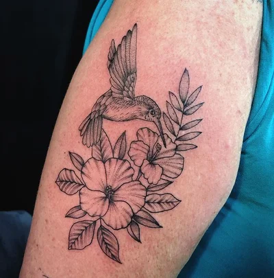 Tamires Giarola tattoo 007