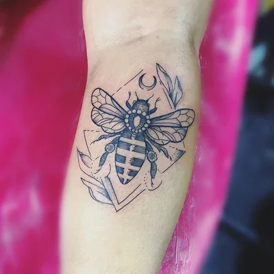 Tamires Giarola tattoo 015