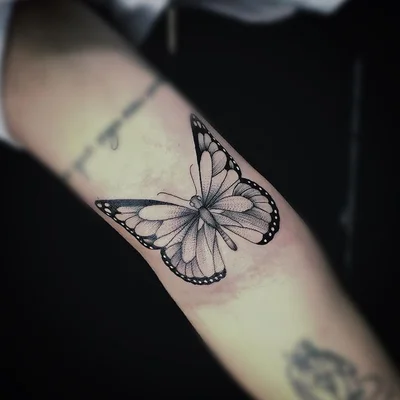 Tamires Giarola tattoo 022