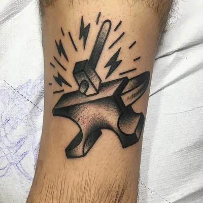 Tamma True tattoo 044