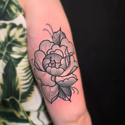 Tamy Love tattoo 007
