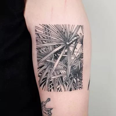 Tana Torr tattoo 019
