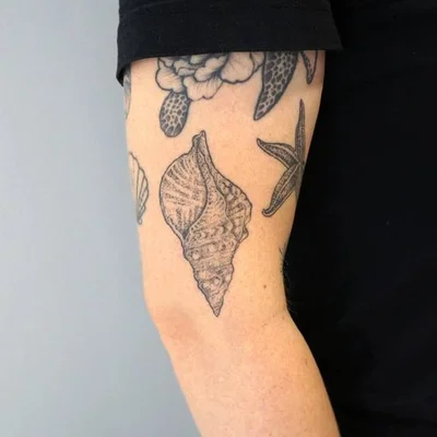 Tanya Anti tattoo 016