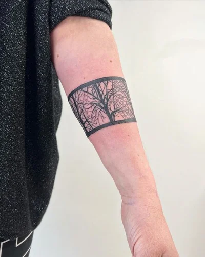Tanya Anti tattoo 040