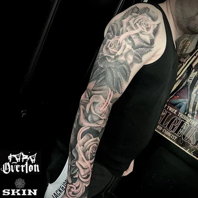 Tara Fawcett tattoo 036
