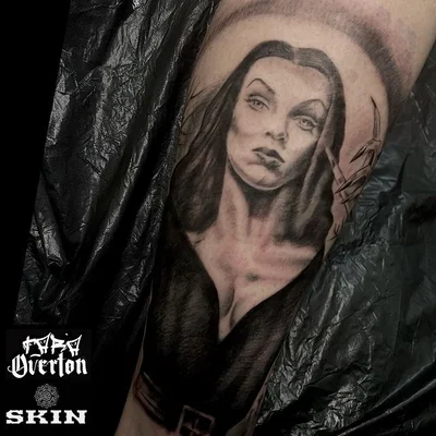 Tara Fawcett tattoo 037