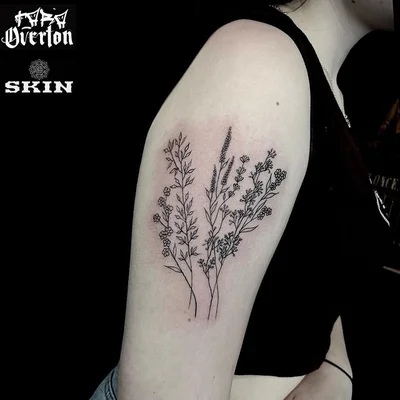 Tara Fawcett tattoo 042