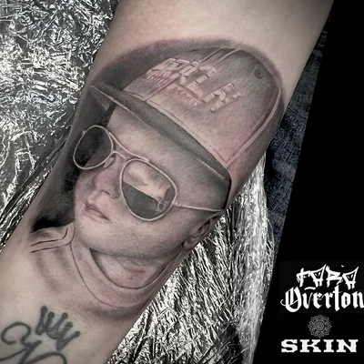 Tara Fawcett tattoo 044