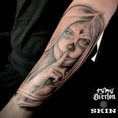 Tara Fawcett tattoo 047