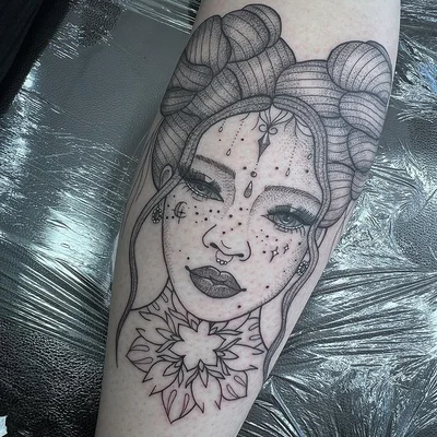 Tasha-Leigh Stewart tattoo 031